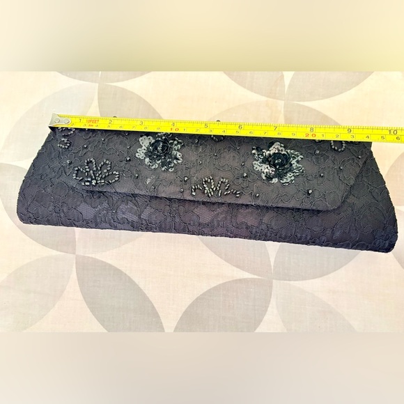 Elegant Lord & Taylor Black Lace Clutch - Picture 6 of 7